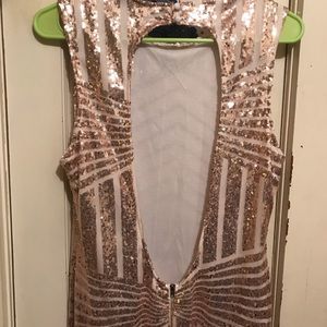 24 HOUR SALE 🐇Rose Gold Sequin dress